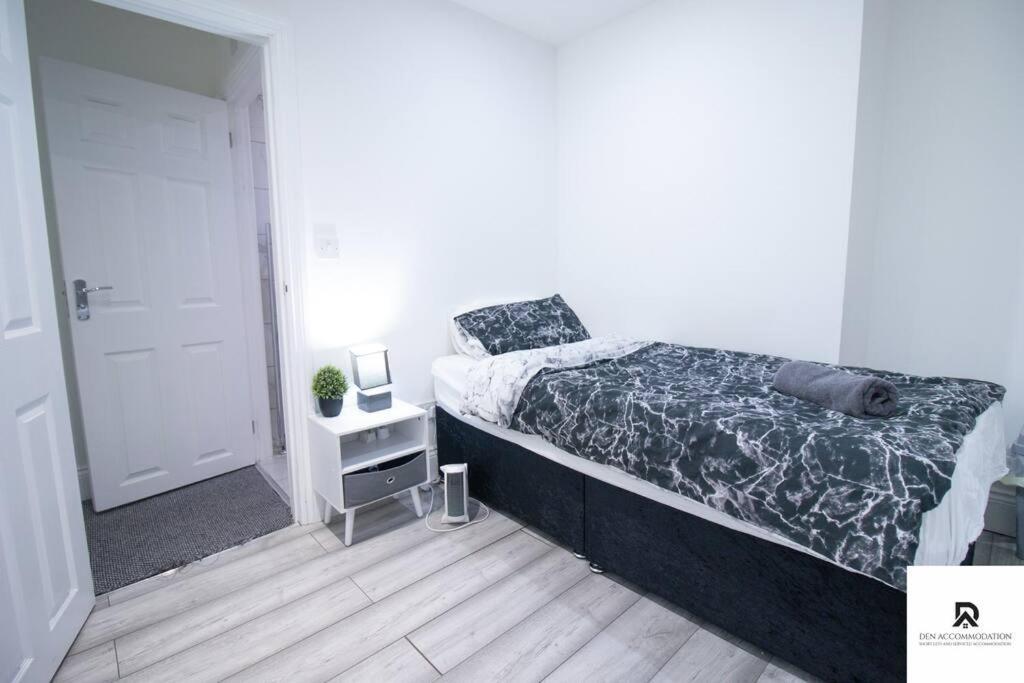 Den Accommodation & Short Lets Greenwich London - 3 Bed House Экстерьер фото