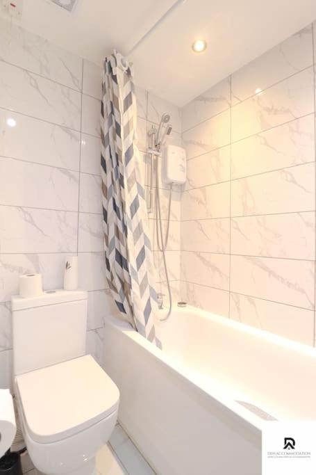 Den Accommodation & Short Lets Greenwich London - 3 Bed House Экстерьер фото
