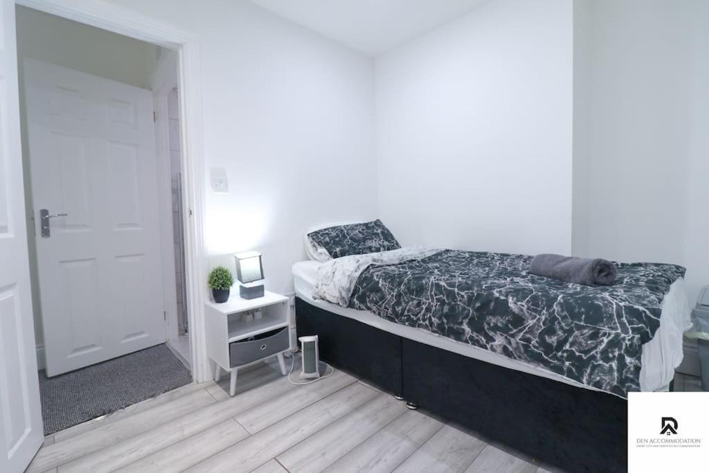 Den Accommodation & Short Lets Greenwich London - 3 Bed House Экстерьер фото
