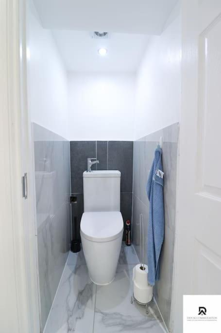 Den Accommodation & Short Lets Greenwich London - 3 Bed House Экстерьер фото