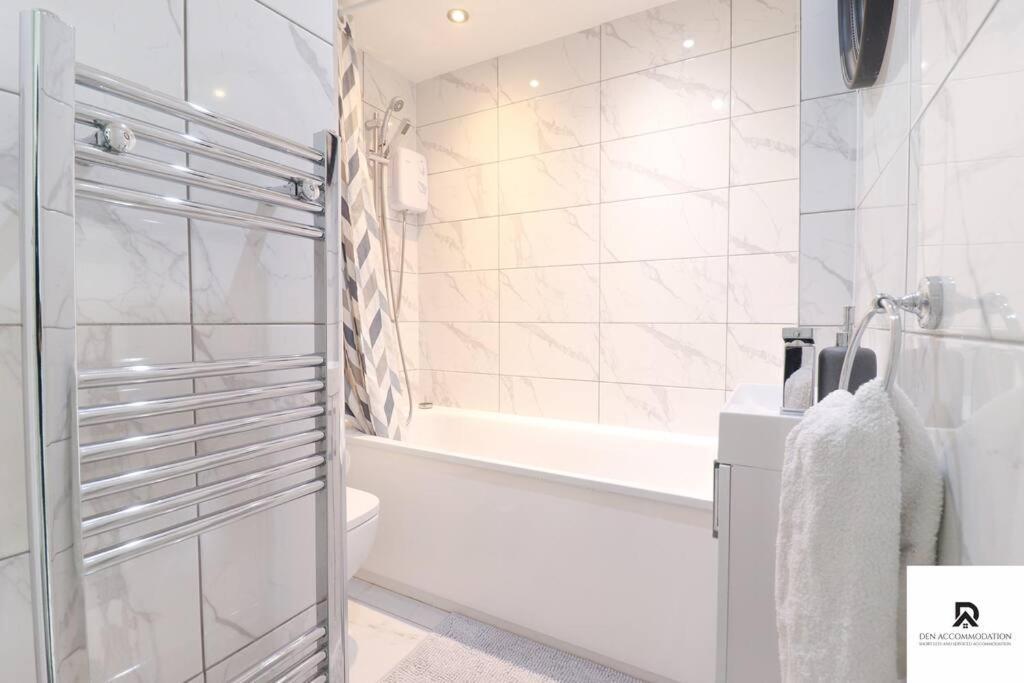 Den Accommodation & Short Lets Greenwich London - 3 Bed House Экстерьер фото