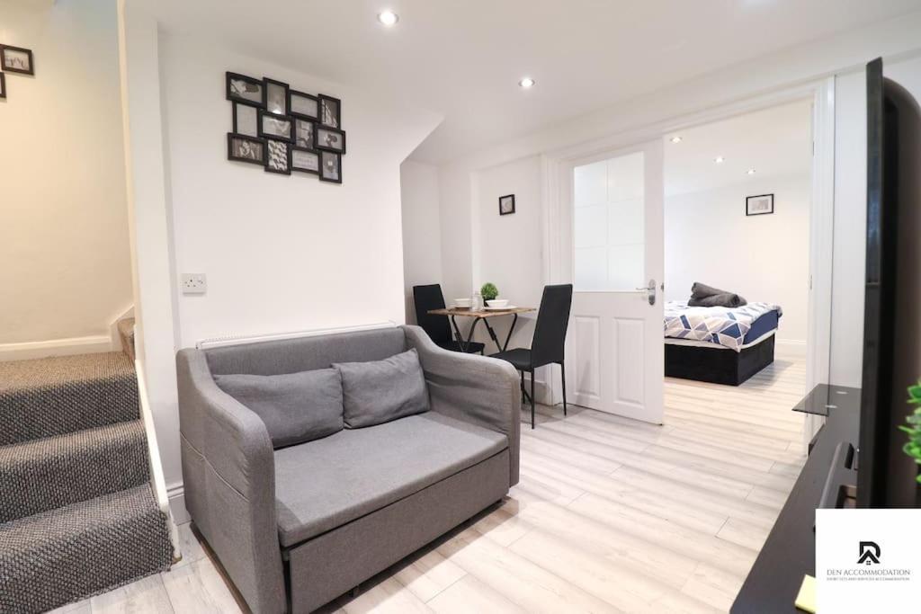Den Accommodation & Short Lets Greenwich London - 3 Bed House Экстерьер фото
