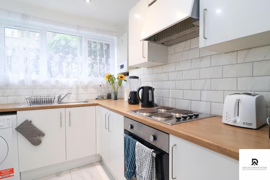 Den Accommodation & Short Lets Greenwich London - 3 Bed House Экстерьер фото